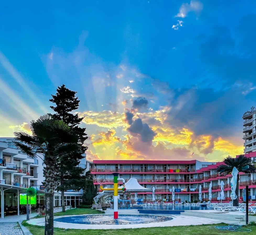 Flamingo Beach Hotel Sunny Beach Exterior foto